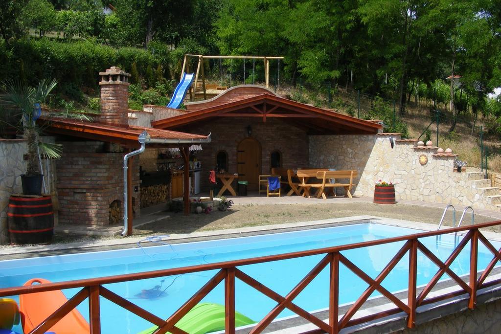 Holidaysport Haus Balatongyorok Bagian luar foto