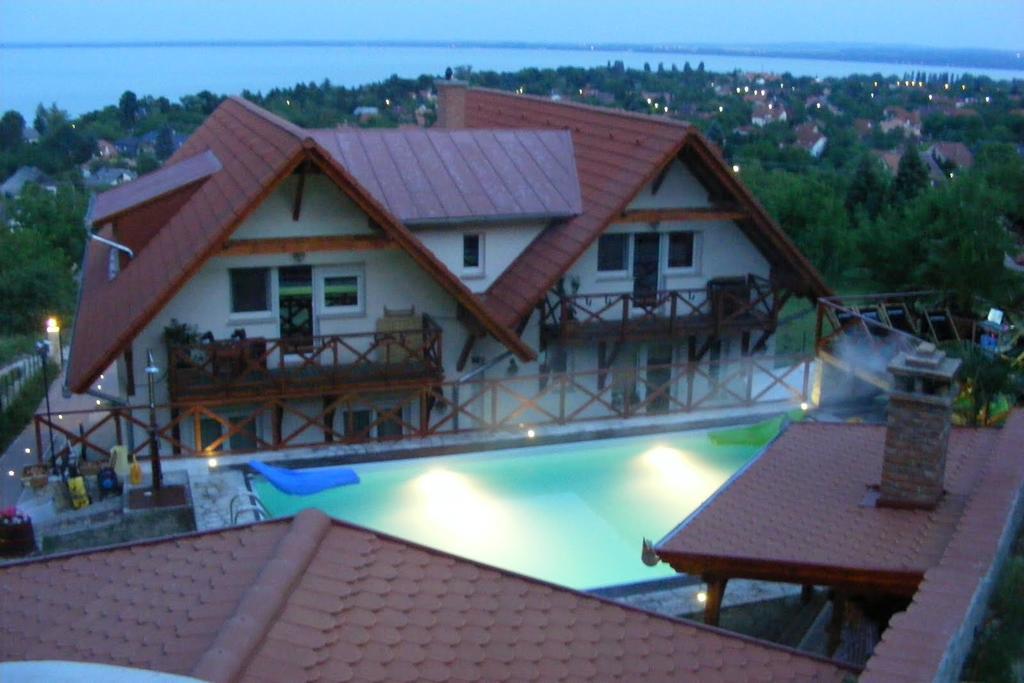 Holidaysport Haus Balatongyorok Bagian luar foto