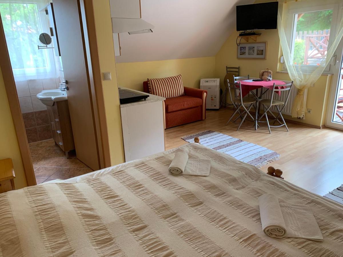 Holidaysport Haus Balatongyorok Bagian luar foto