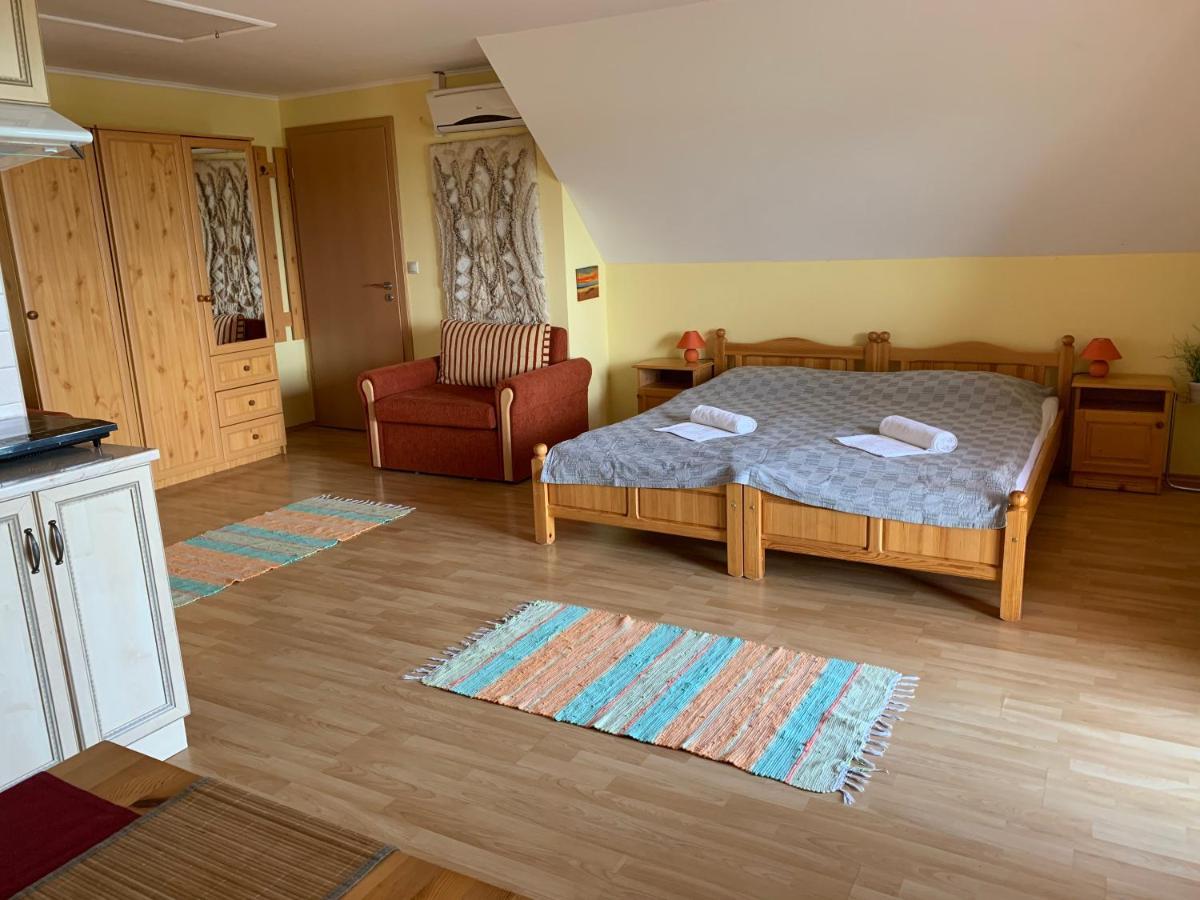 Holidaysport Haus Balatongyorok Bagian luar foto