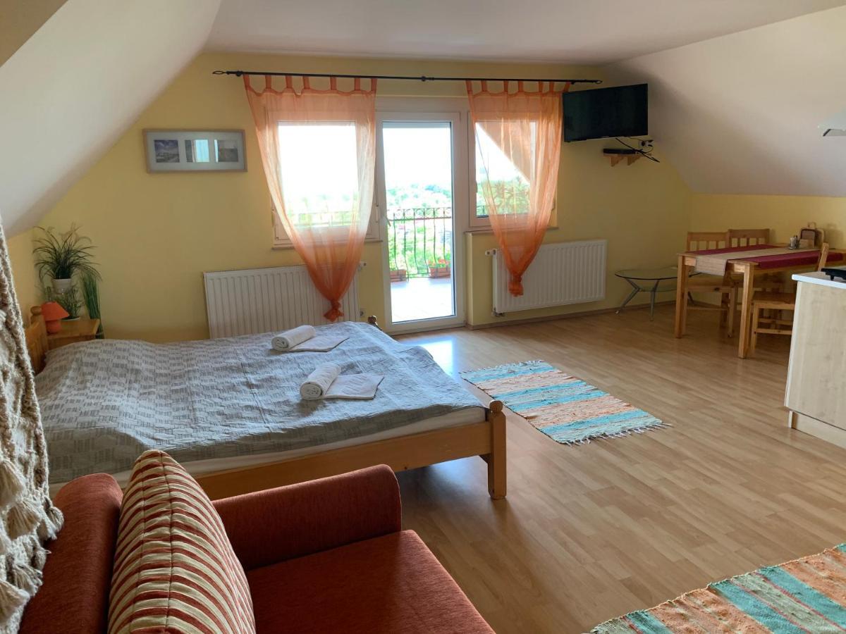 Holidaysport Haus Balatongyorok Bagian luar foto